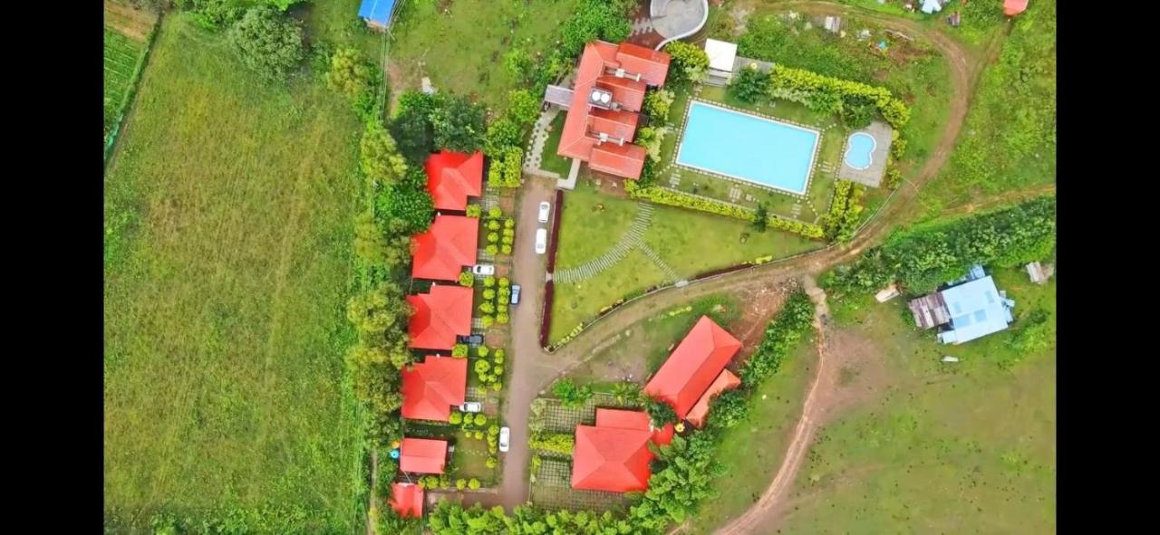 7 Heaven Villas & Resorts Chikmagalur Exterior photo
