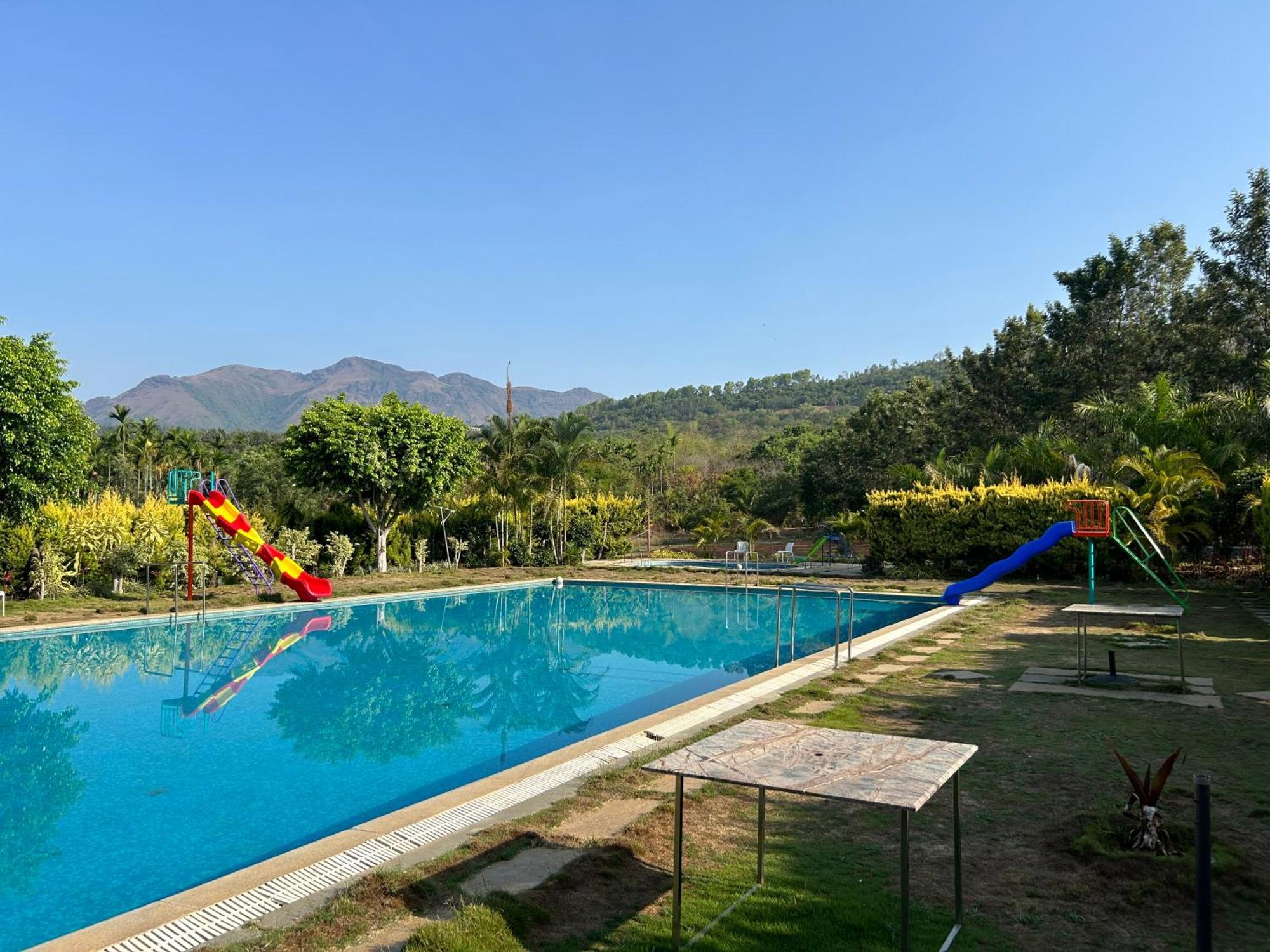 7 Heaven Villas & Resorts Chikmagalur Exterior photo