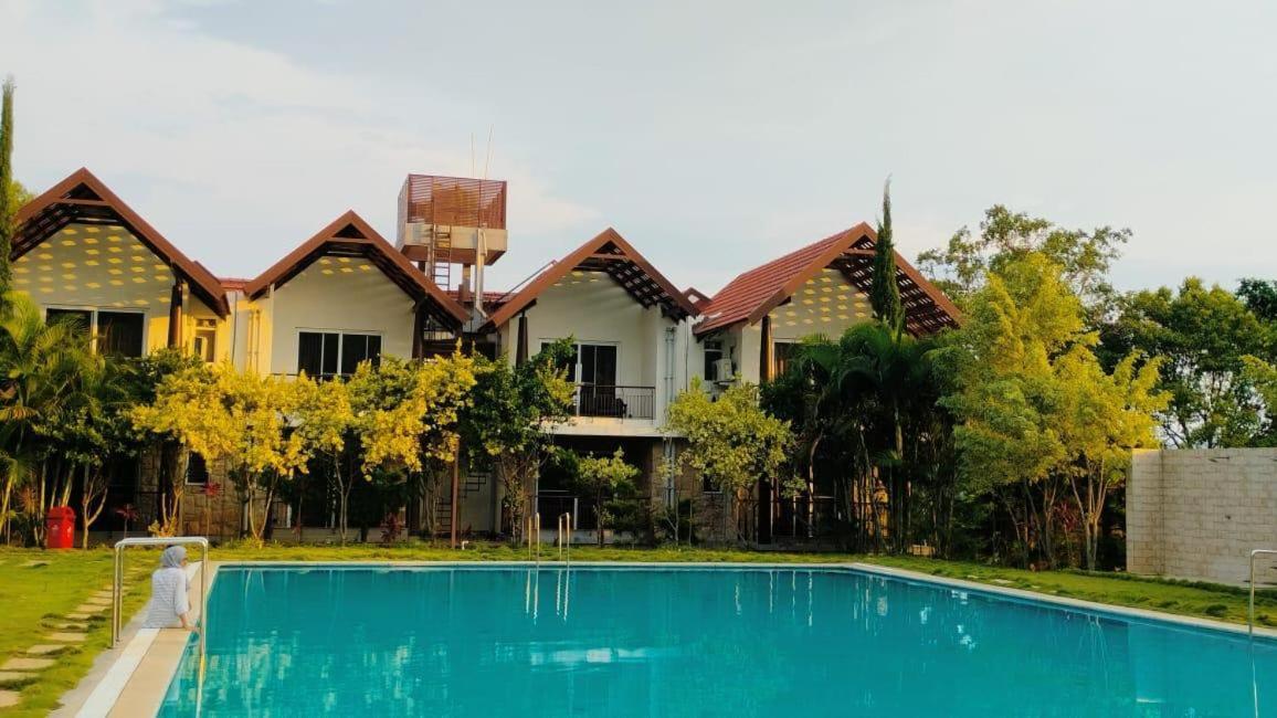 7 Heaven Villas & Resorts Chikmagalur Exterior photo